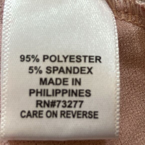 4/$30 ELLE Stretch Floral Pink Women's Top Blouse Size L - Picture 6 of 7